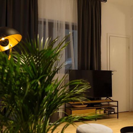 בוקרשט Bright 3Br Flat - Top Location - Green View Balcony מראה חיצוני תמונה